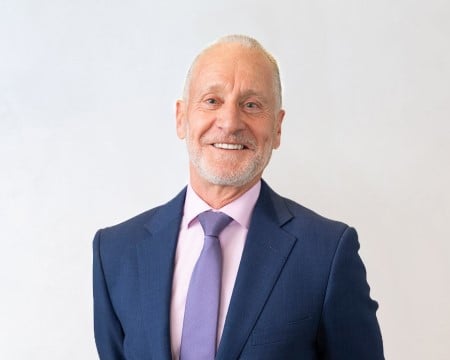 Sandy Headshots-Webiste.jpg