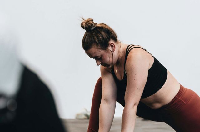 1920 Physiotherapy Stretch